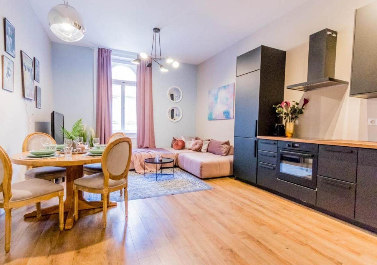 Budapest True Gem Downtown Next To Synagogue And Gozsdu Garden Area מראה חיצוני תמונה