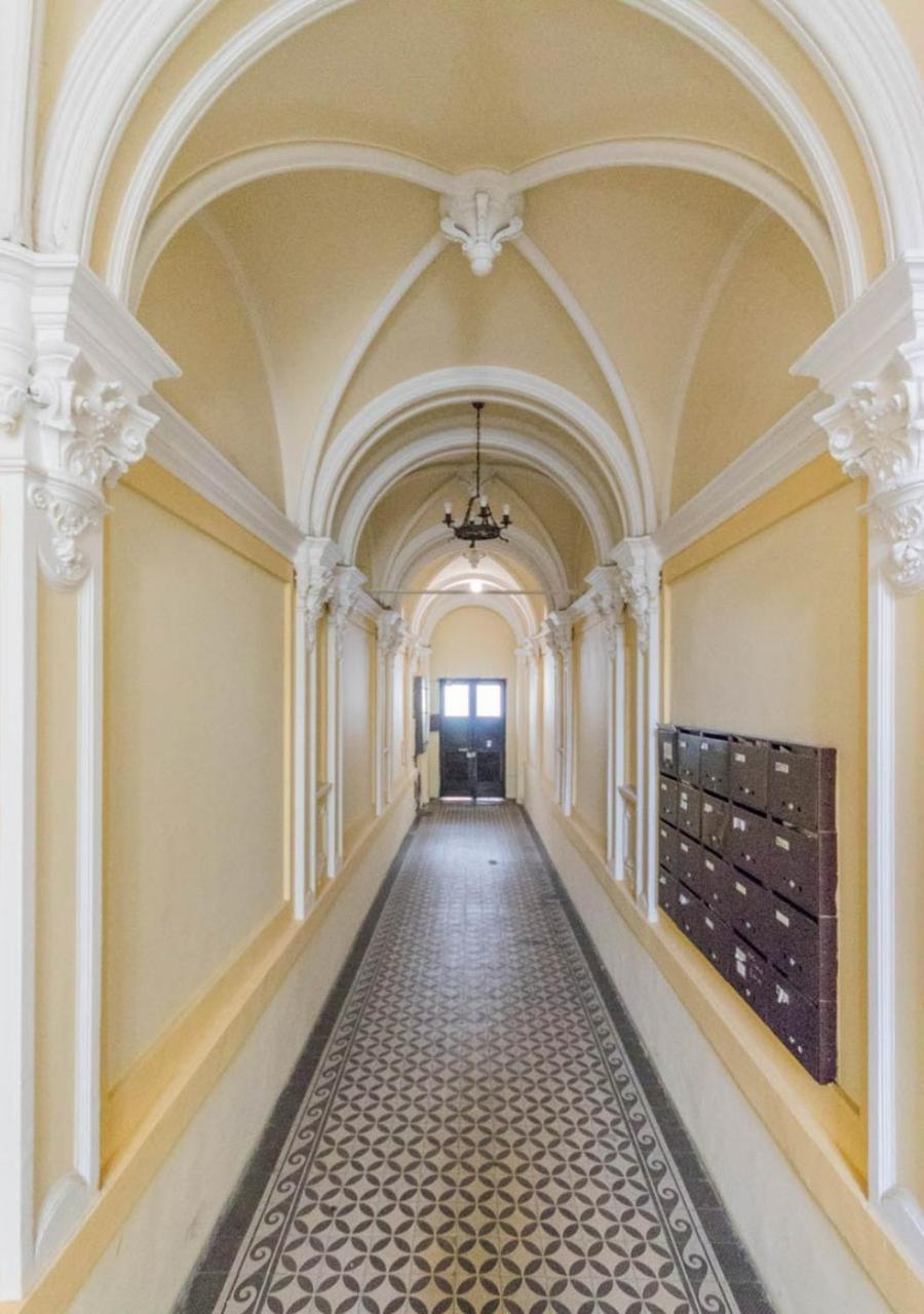 Budapest True Gem Downtown Next To Synagogue And Gozsdu Garden Area מראה חיצוני תמונה